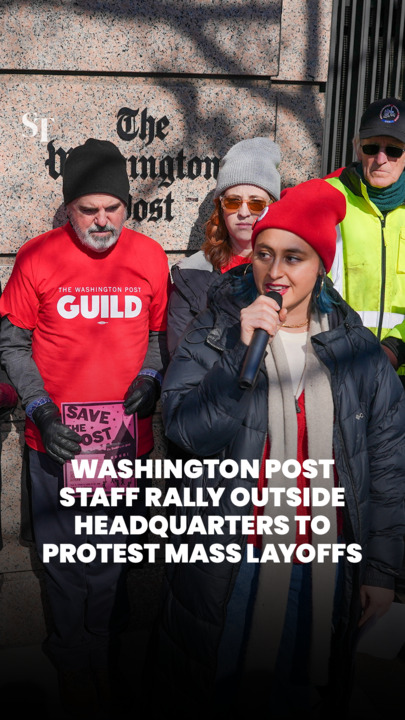 Hundreds gather in Washington to oppose cuts at Washington Post